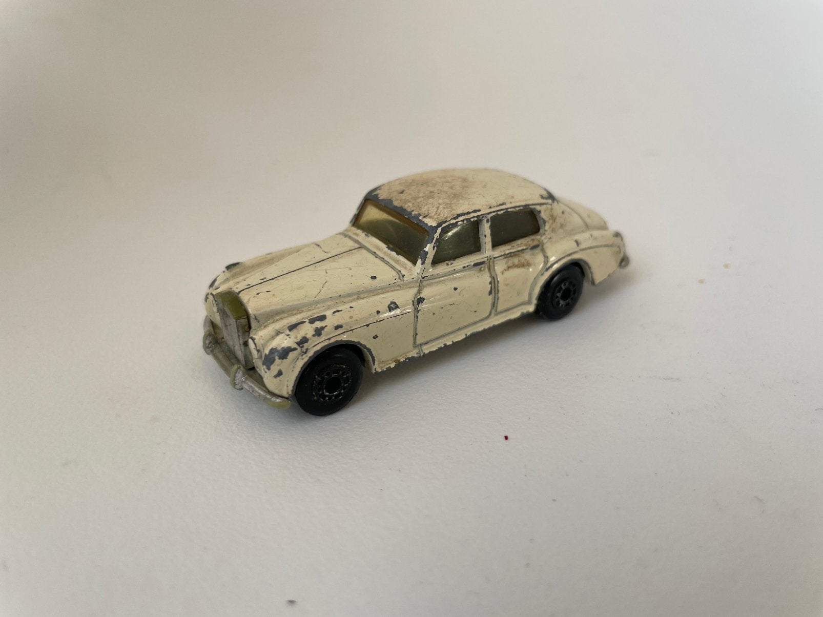 model Rolls Royce Silver Cloud in zilvergrijs, Matchbox 1/50, Ophalen of Verzenden, Gebruikt, Auto, Matchbox