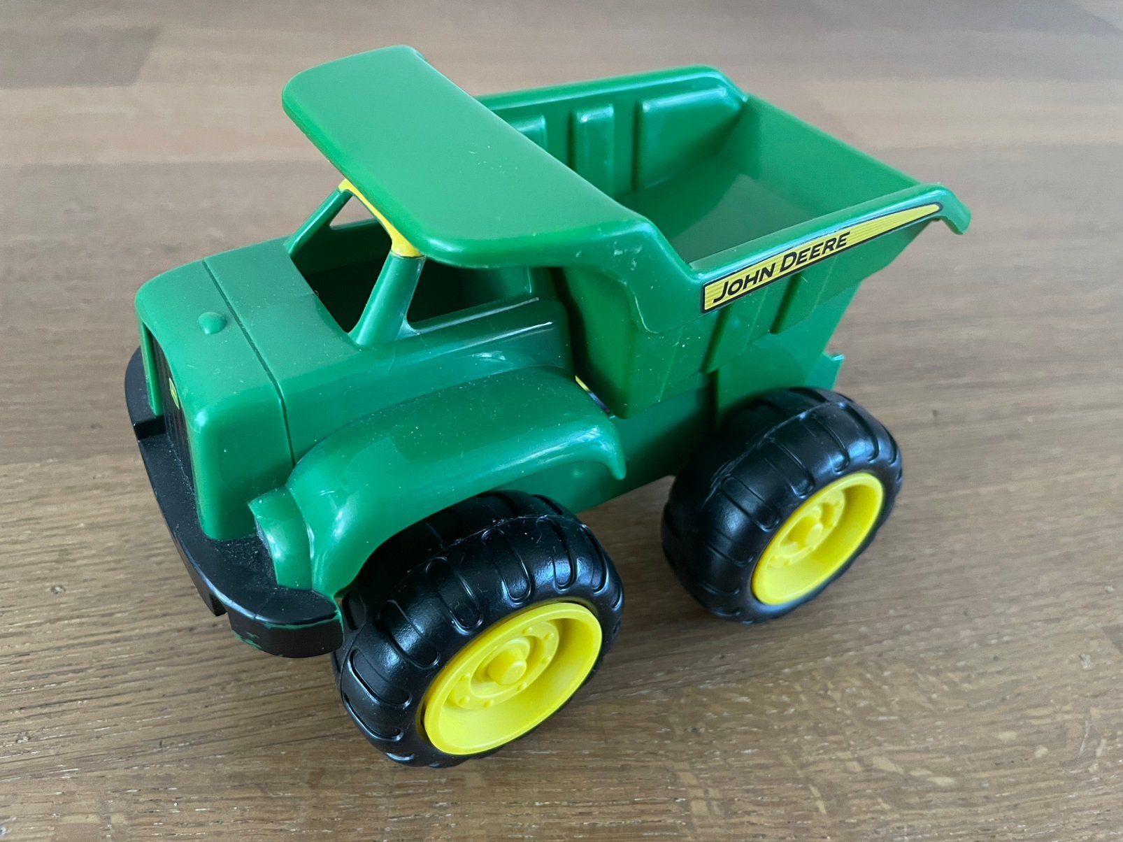 John Deere kiepwagen, Ophalen, Zo goed als nieuw