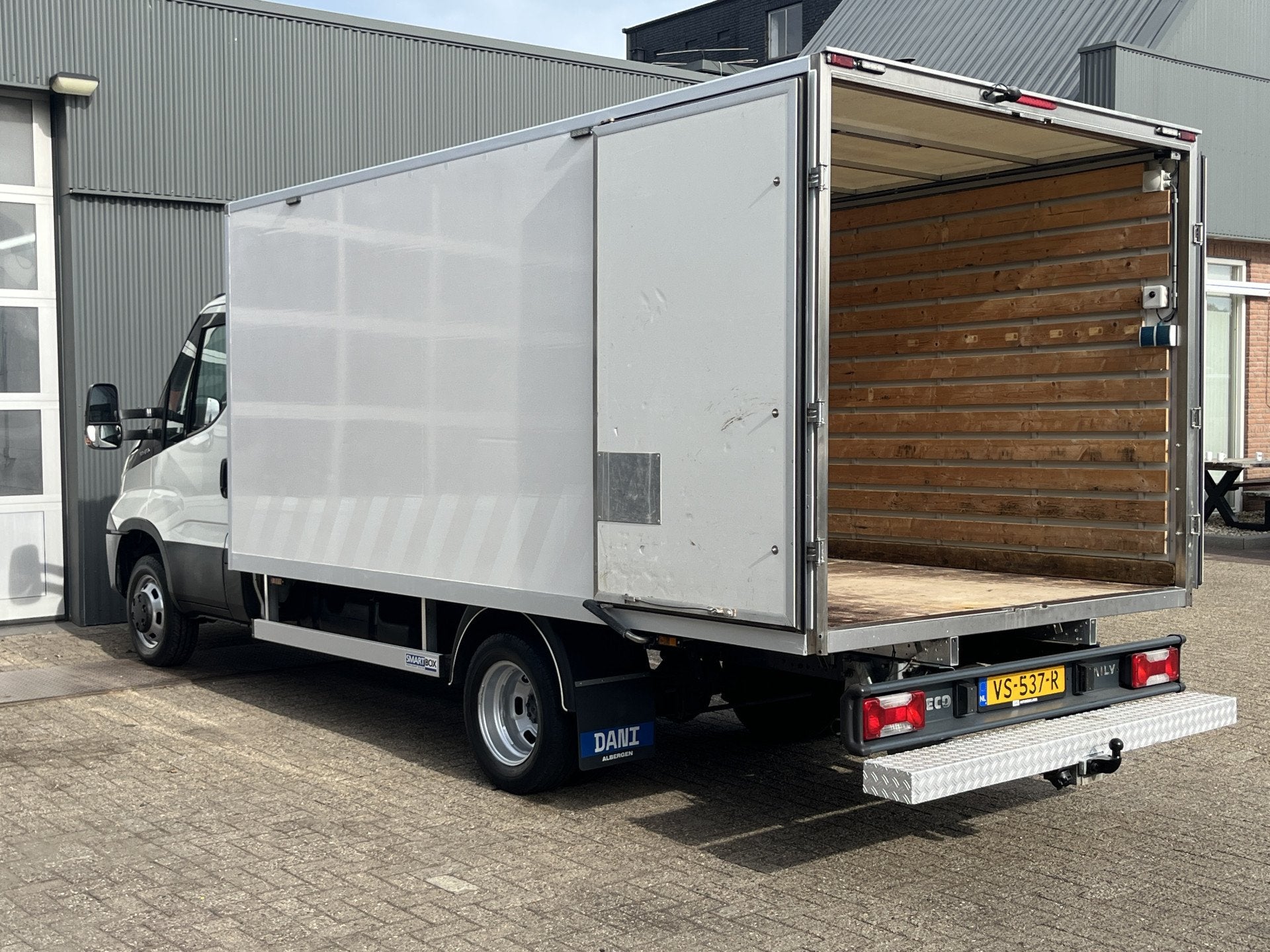 Iveco Daily 50C15 3.0 375 Servicewagen Trekhaak 3500kg Airco, Zwart, 4 cilinders, Iveco, Wit