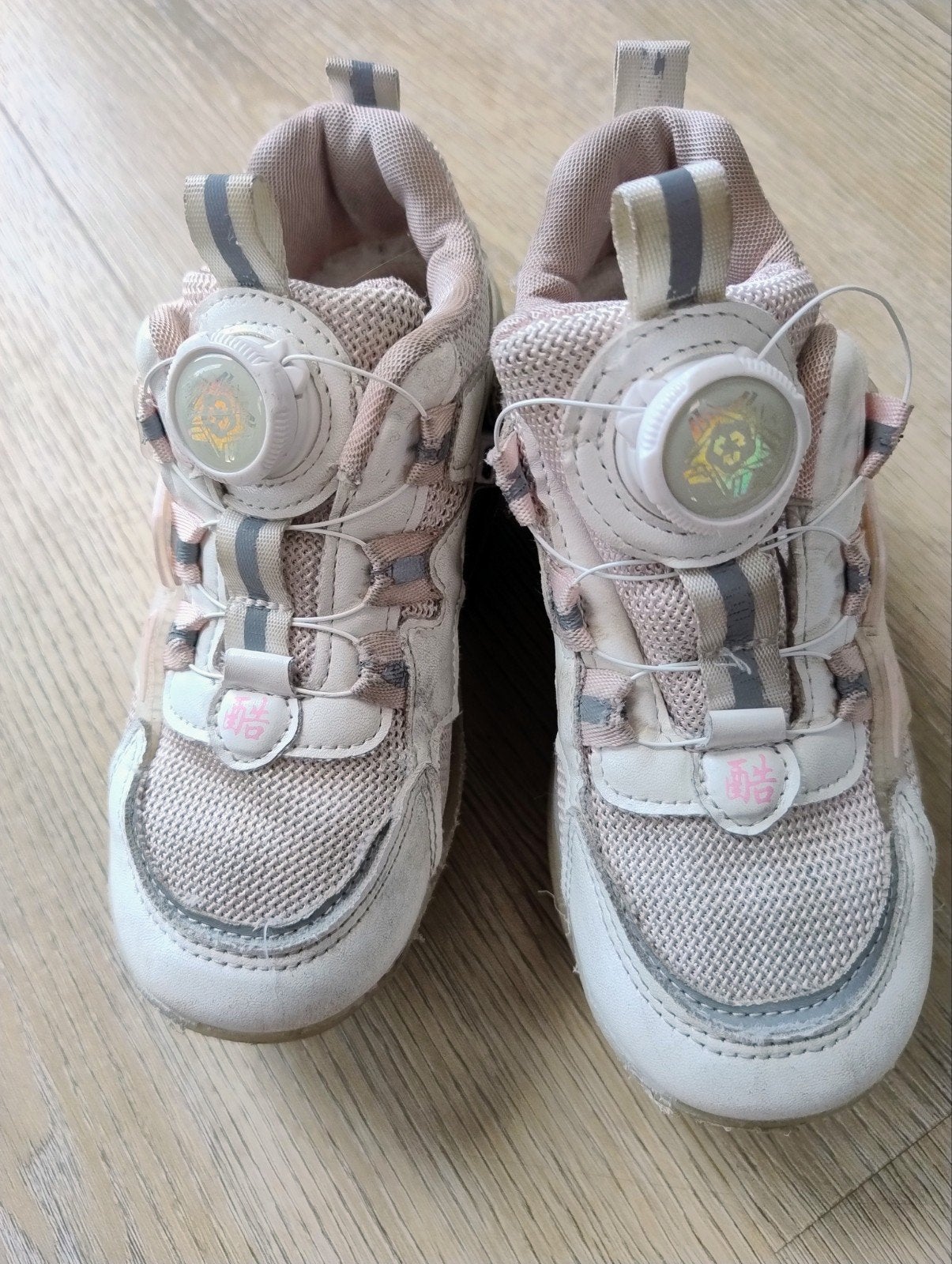 Kinder schoenen met wieltjes en lichtjes - Maat 30, Ophalen, Gebruikt, Overige typen