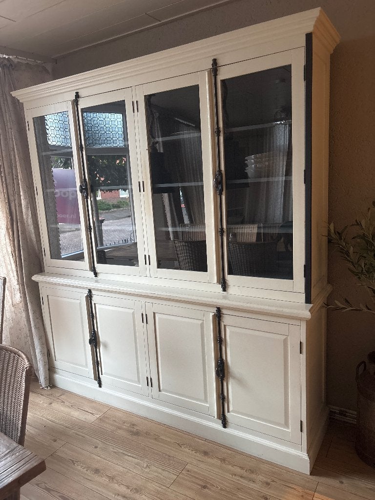 Mooie buffetkast te koop, Huis en Inrichting, Kasten | Buffetkasten, Ophalen, Met deur(en), 200 cm of meer, 150 tot 200 cm
