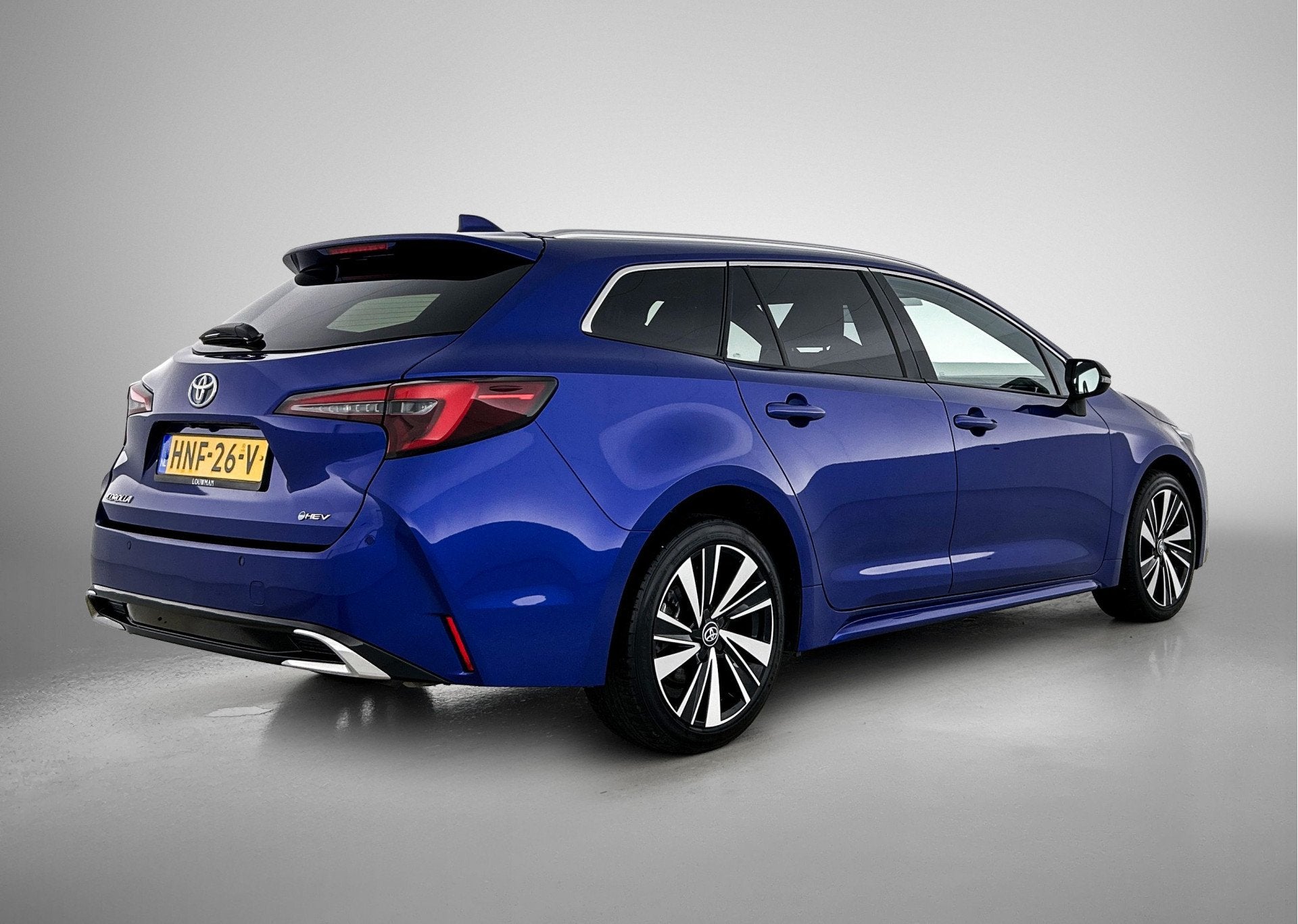 Toyota Corolla Touring Sports Hybrid 140 Dynamic | NL auto |, 12 maanden, 450 kg, 4 cilinders, Blauw