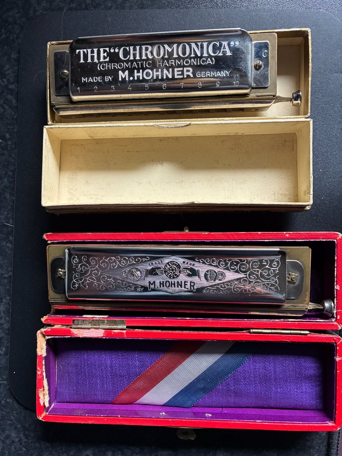 2x Hohner mondharmonica, Ophalen of Verzenden, Zo goed als nieuw, Met koffer of doosje, C-mondharmonica