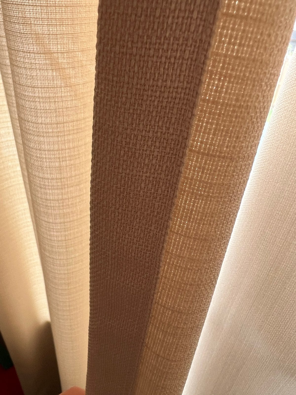 Lichtdoorlatende gordijnen - Beige - 100 % linen - 2 stuks, Ophalen, Gebruikt, Beige, Lichtdoorlatend