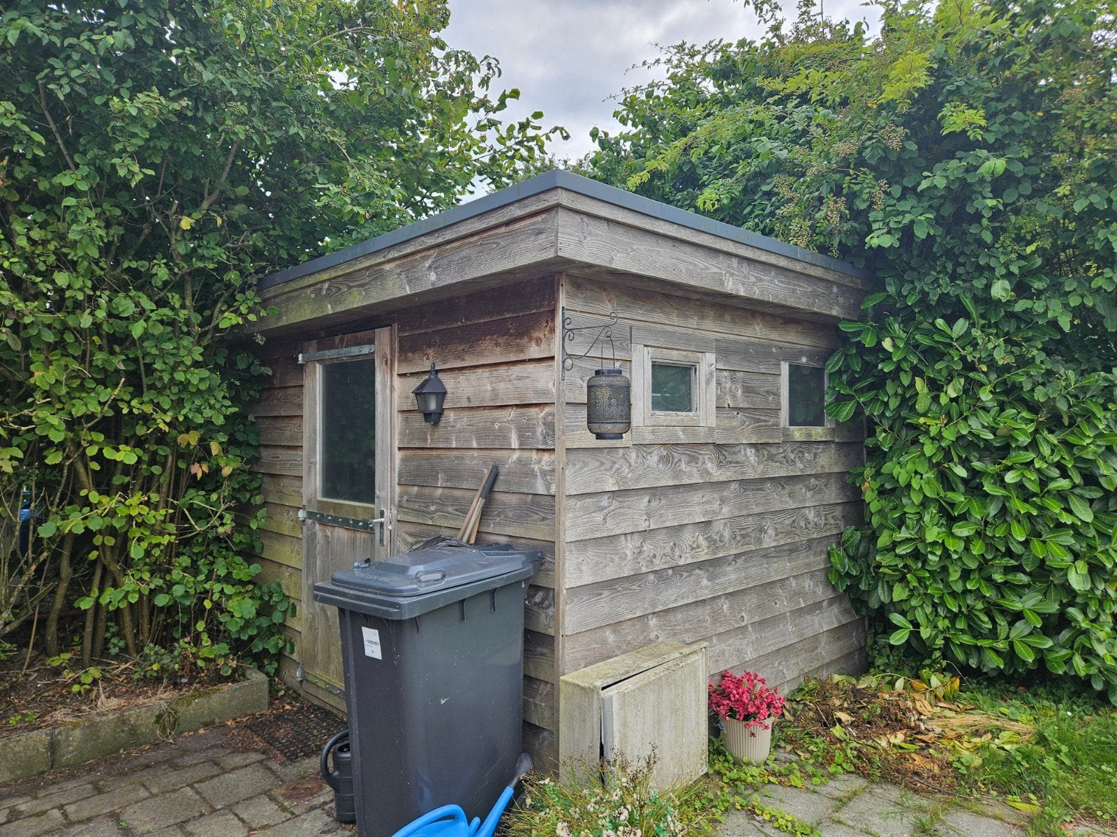 Nette tuinhuis, Ophalen, Gebruikt, 250 tot 500 cm
