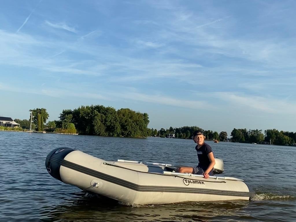 Talamex rubberboot met 8 pk buitenboordmotor, Watersport en Boten, Ophalen, Aluminium, Gebruikt, Inclusief motor
