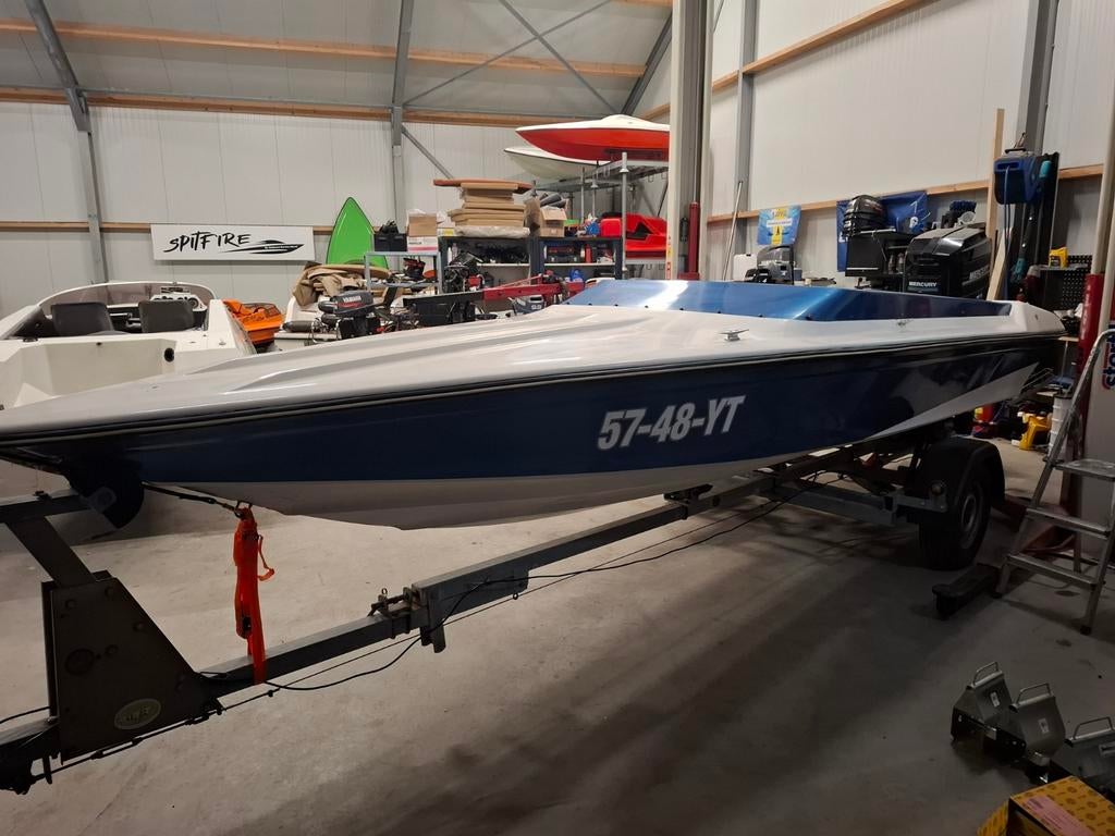 Ring 18ft incl 150pk blackmax, Watersport en Boten, Speedboten, Gebruikt, Binnenboordmotor, Ophalen of Verzenden, 3 tot 6 meter