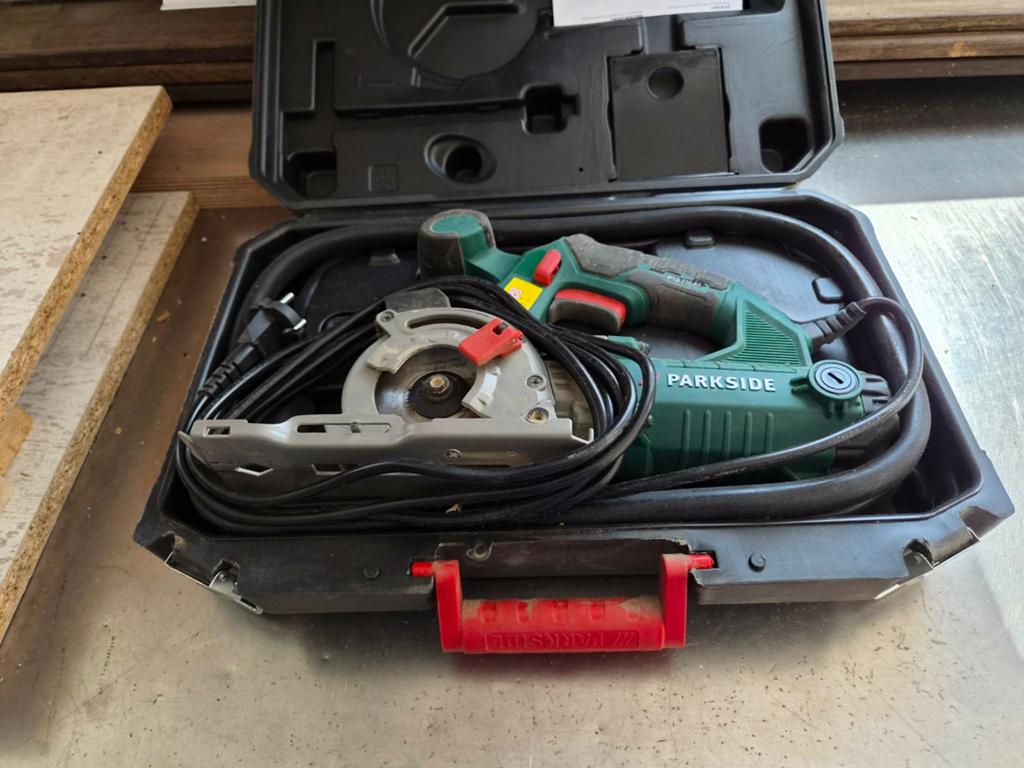 Parkside Invalzaag - Compact en Krachtig, Doe-het-zelf en Verbouw, Gereedschap | Zaagmachines, Gebruikt, Invalzaag, 600 tot 1200 watt