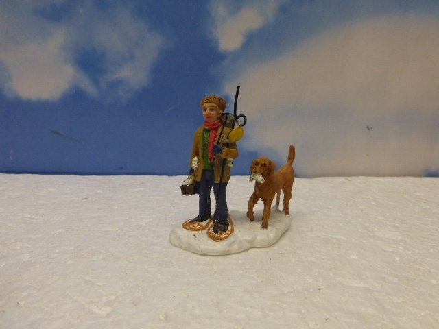 lemax going fishing kerstdorp poppetje figurine beeldje hond, Ophalen of Verzenden, Zo goed als nieuw