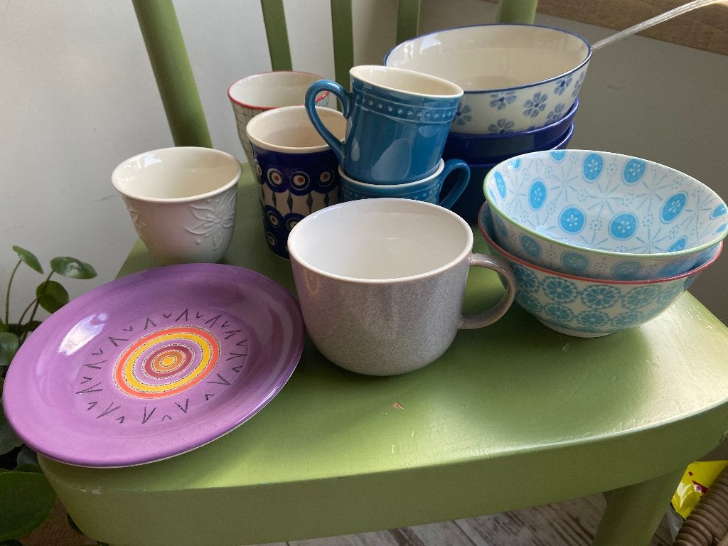 Verschillende soorten servies, Verzenden, Aardewerk, Overige stijlen, Kop(pen) en/of Schotel(s)