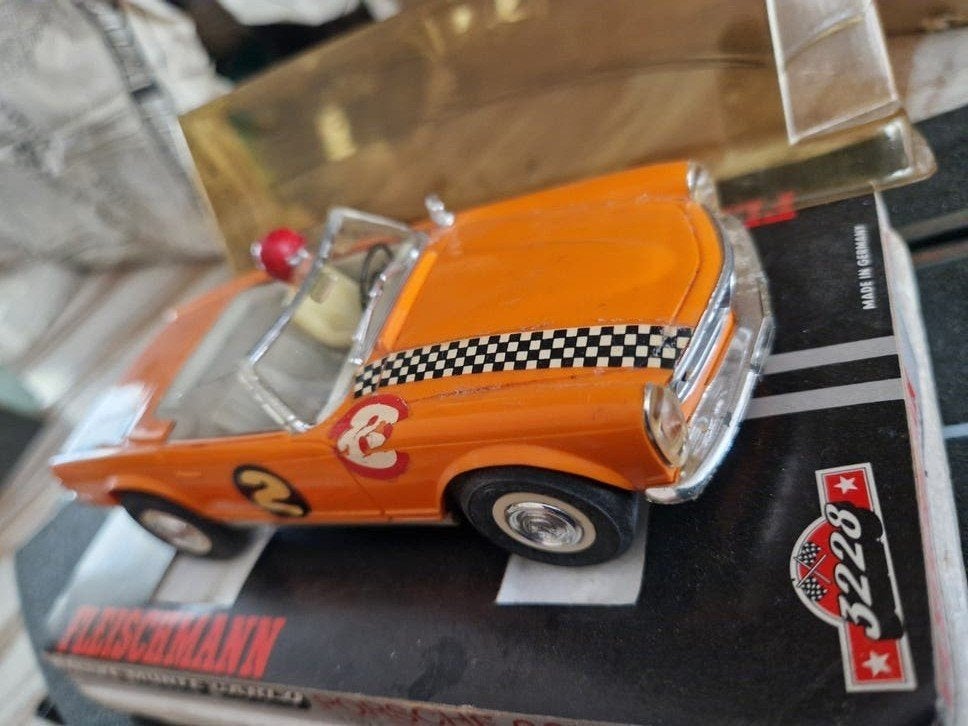 Vintage raceauto's en sportwagens van het merk Fleischmann, Hobby en Vrije tijd, Overige merken, Gebruikt, Auto, 1:32 tot 1:50