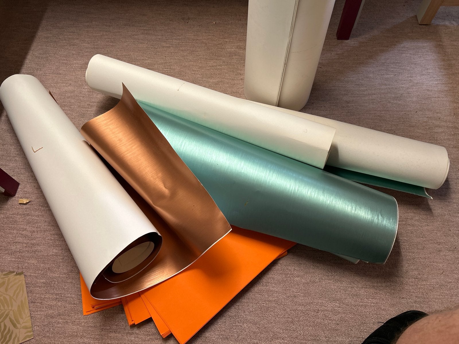 Gratis veel knutselpapier en karton (met glimmend folie)., Hobby en Vrije tijd, Ophalen, Meerkleurig, Zo goed als nieuw, Papier of Karton