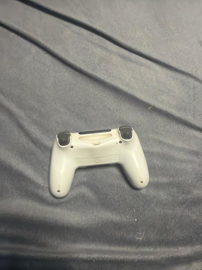 Witte PlayStation 4 DualShock Controller - Gebruikt, Ophalen of Verzenden, Gebruikt, Draadloos, Overige typen