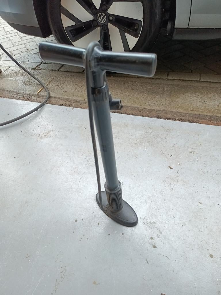 Fietspomp, Ophalen, Gebruikt