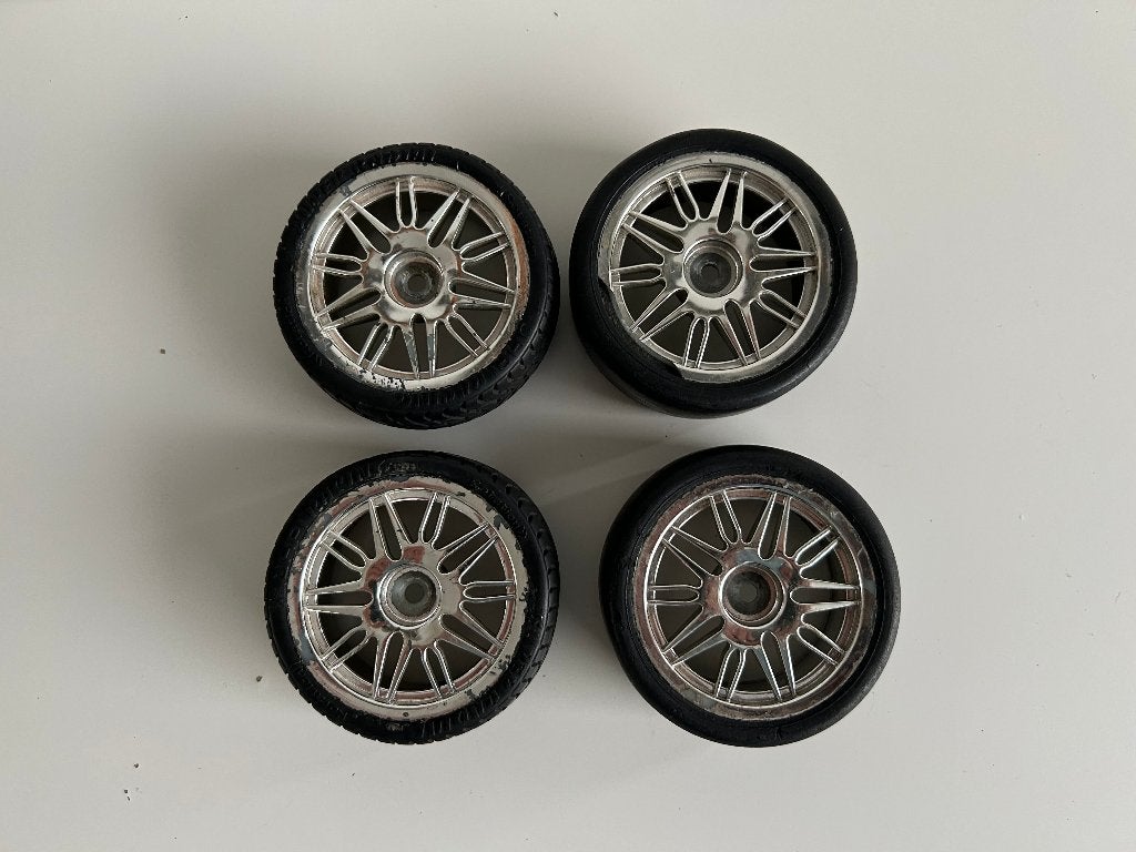 Banden met velg 1/10 rc auto, Hobby en Vrije tijd, Modelbouw | Radiografisch | Auto's, Ophalen of Verzenden, Gebruikt, Onderdeel