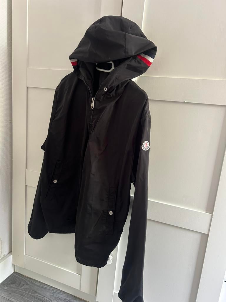 Moncler jas nieuw, Kleding | Heren, Jassen | Winter, Ophalen of Verzenden, Gedragen, Maat 48/50 (M), Zwart