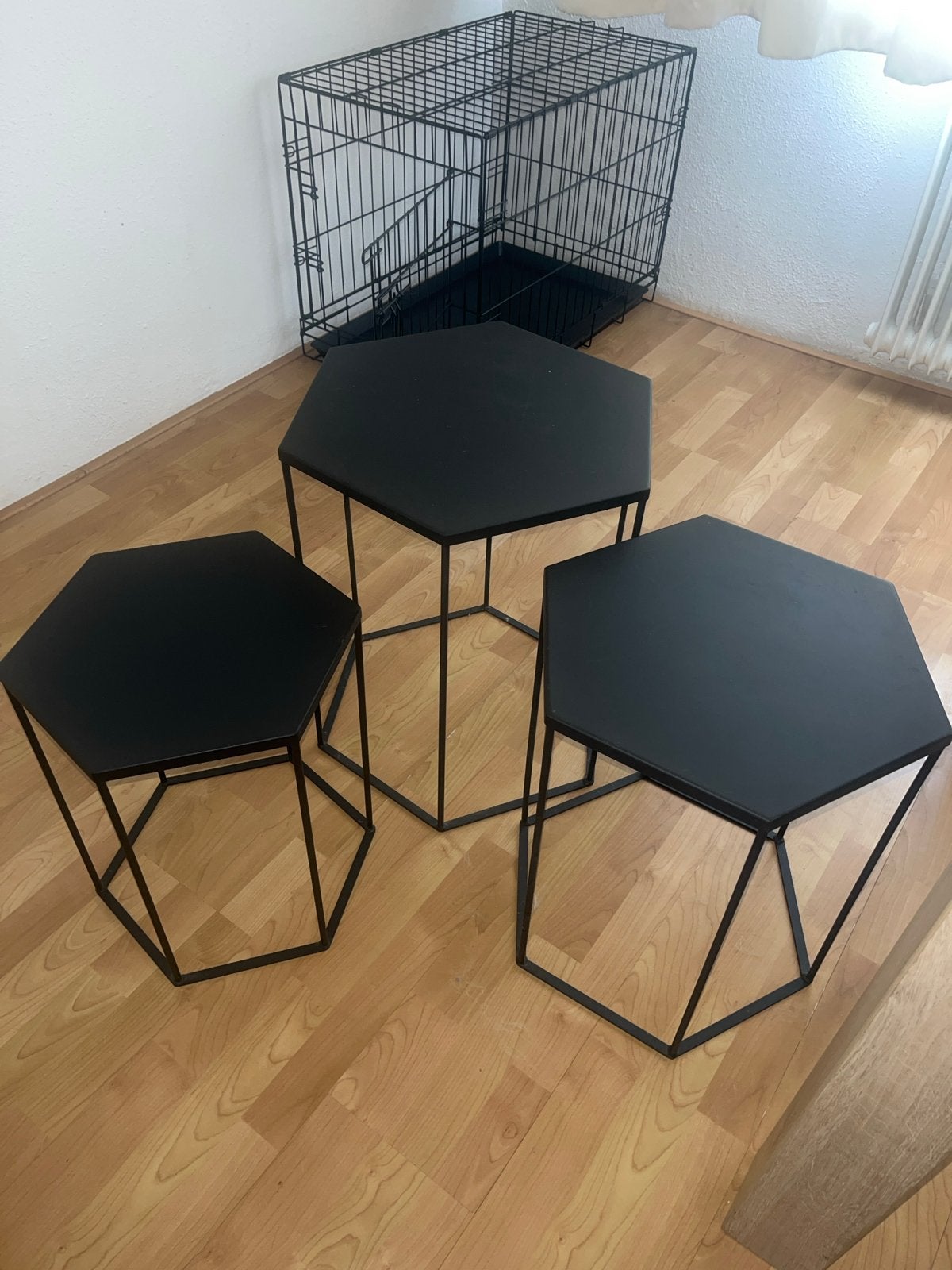 Set van 3 zwarte zeshoekige bijzettafels, Gebruikt, Metaal of Aluminium, 55 tot 75 cm, Overige vormen