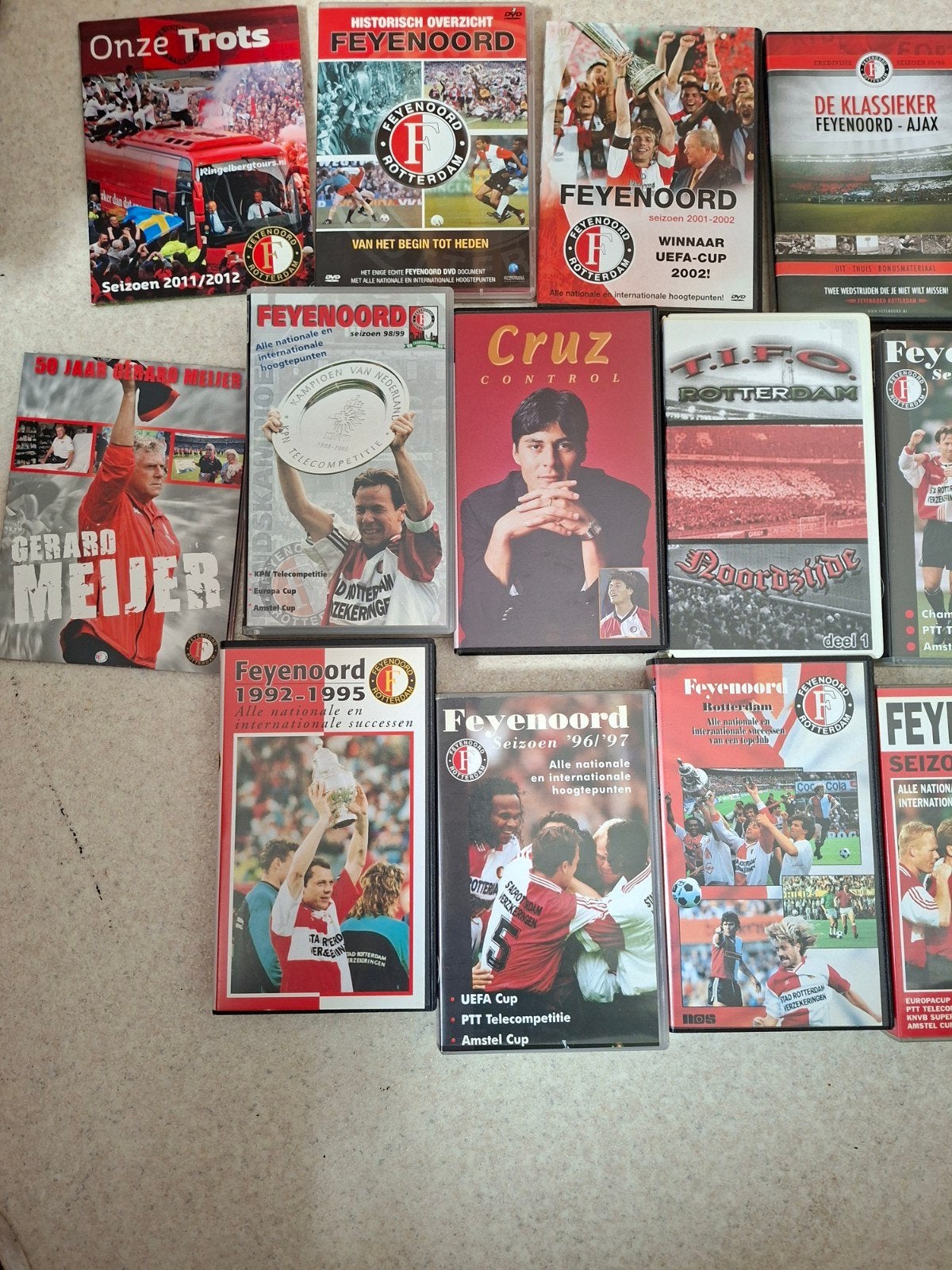 Grote collectie Feyenoord DVD's en videos, Ophalen, Gebruikt, Alle leeftijden, Nederlands