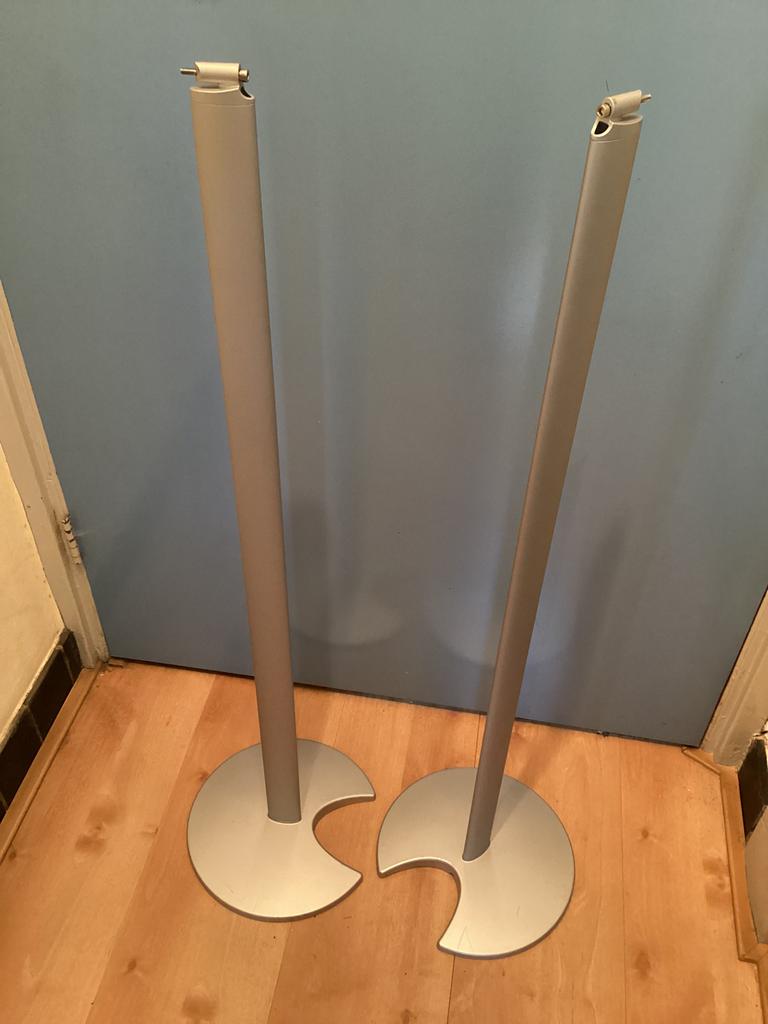 KEF speakers stands (zie tekst), Ophalen, Zo goed als nieuw, Front, Rear of Stereo speakers, Overige merken