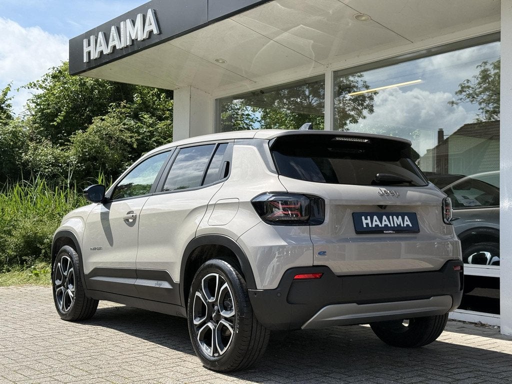 Jeep Avenger Summit 54 kWh | Climate & Adaptive Cruise Contr, Auto's, Jeep, 394 km, 156 pk, Leder en Stof, SUV of Terreinwagen