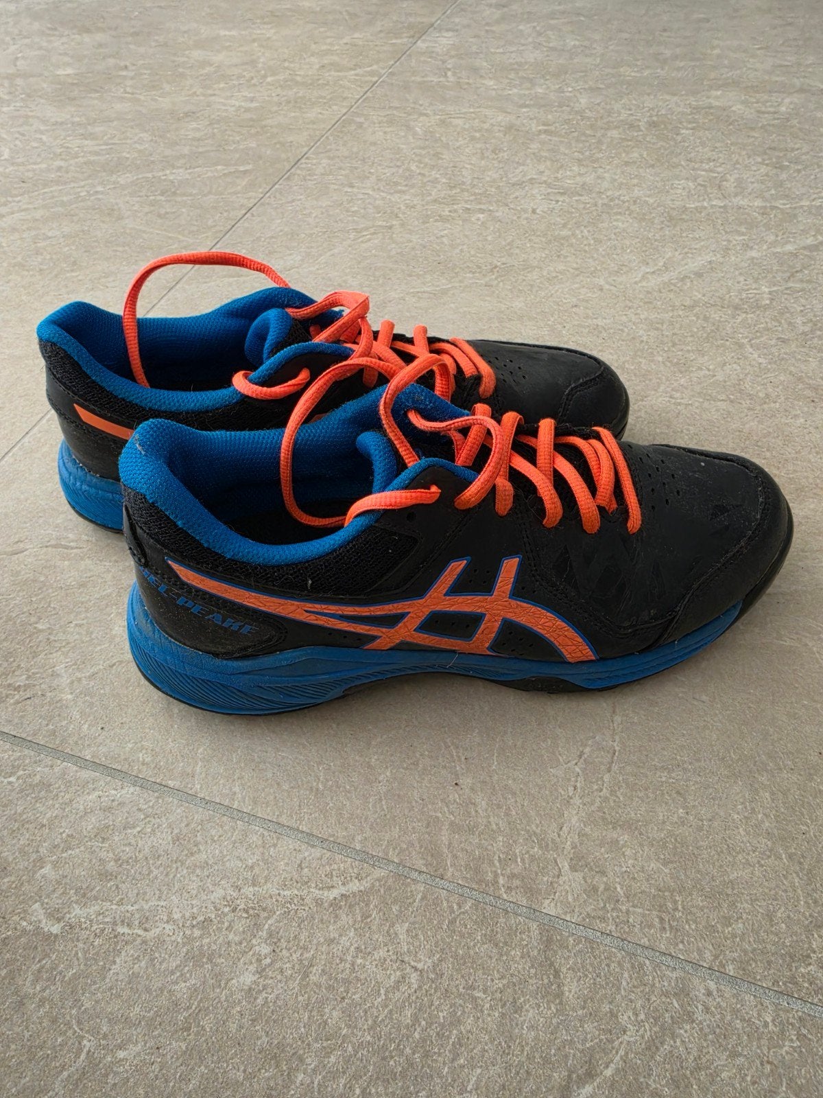 ASICS Hockey/Korfbal Schoenen - Maat 39.5, Ophalen