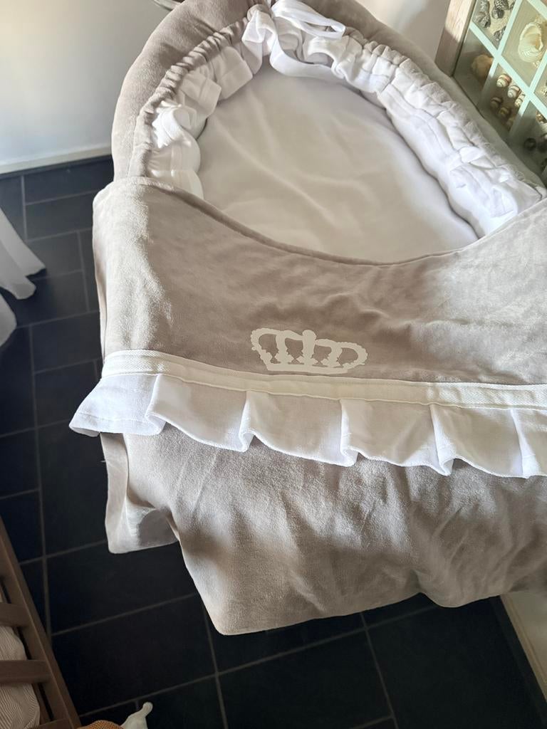 Baby bestje grijs wit met dekentje, Ophalen of Verzenden, Nieuw, Deken