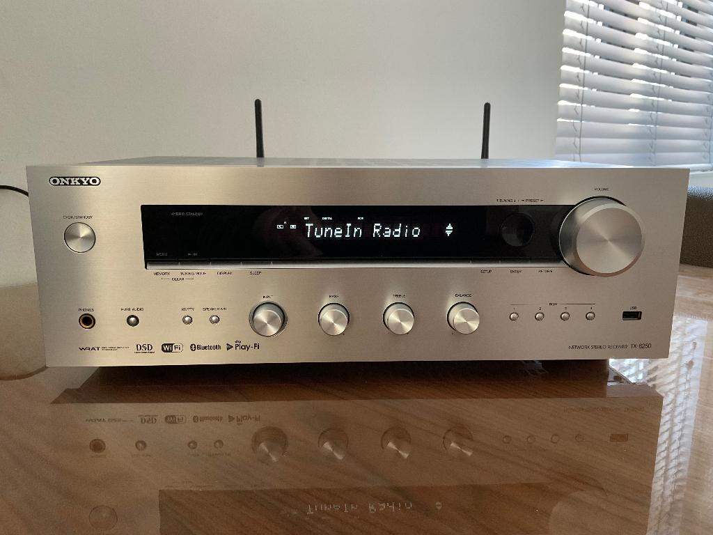 Schitterende ONKYO TX-8250 Zilver DAB+ & Streaming receiver, Ophalen of Verzenden, Zo goed als nieuw, 120 watt of meer, Stereo