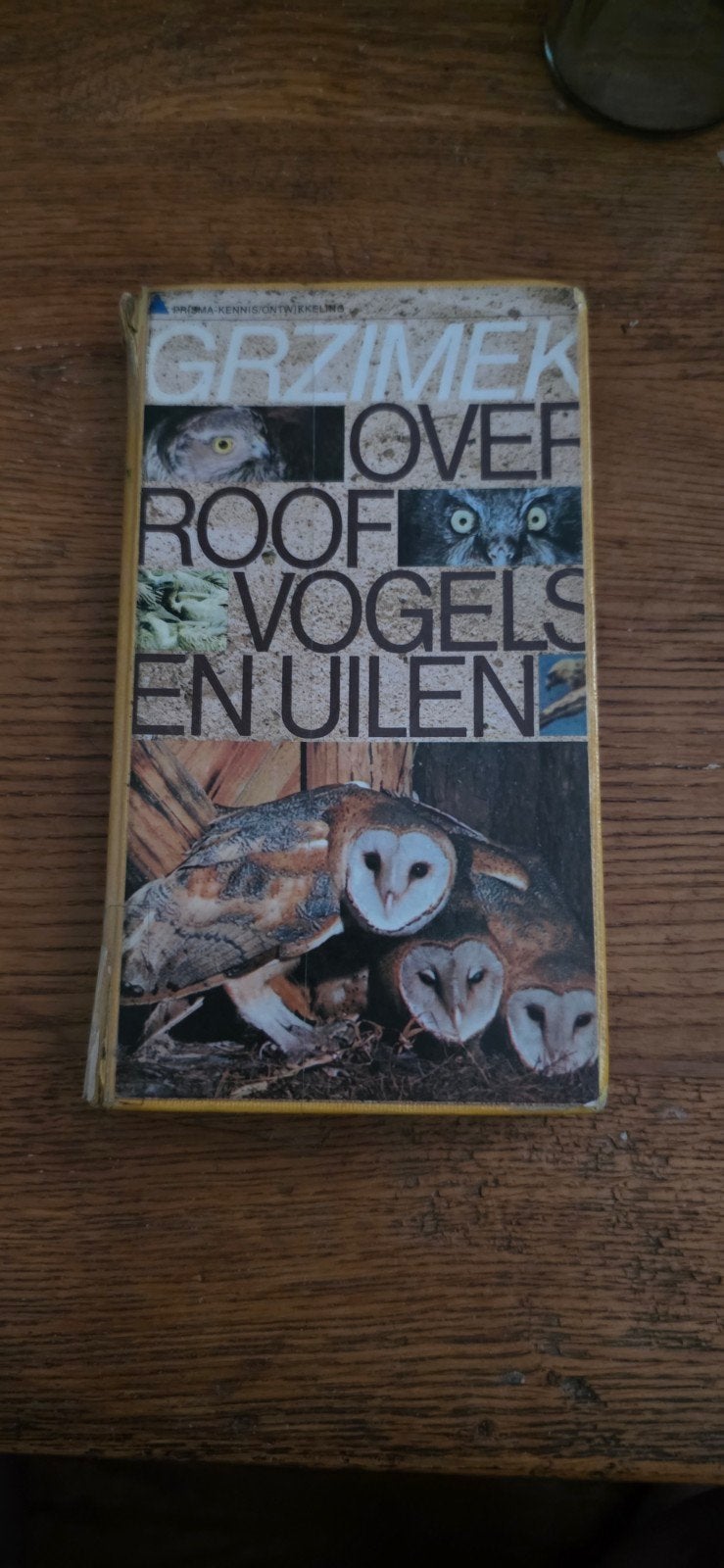 Grzimek over roofvogels en uilen - Prisma-Kennis, Ophalen of Verzenden, Gelezen, Vogels, Grzimek
