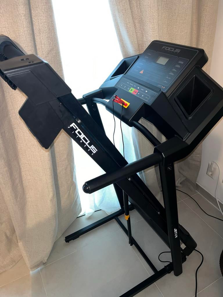 Loopband Focus Fitness Jet 1.4, Sport en Fitness, Fitnessapparatuur, Ophalen, Zo goed als nieuw, Metaal, Loopband