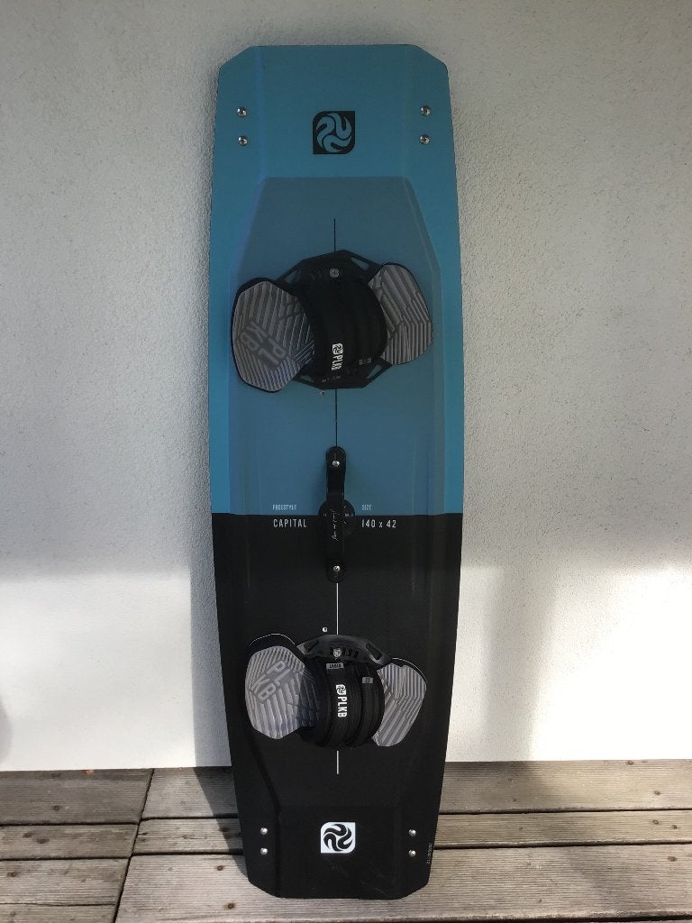 PLKB Capital kiteboard 140 x 42 - DOE EEN BOD, Watersport en Boten, Ophalen, Twintip, Kiteboard, Zo goed als nieuw