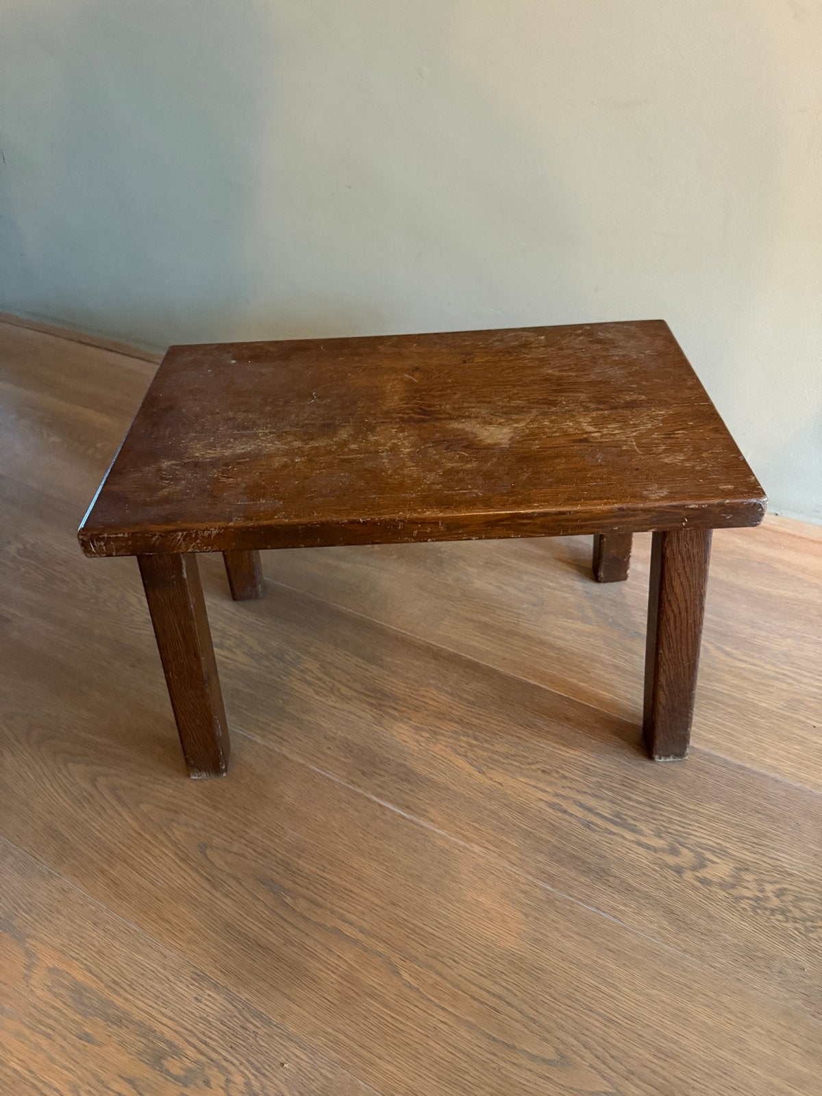 Vintage houten krukje - Gebruikt, Ophalen, Minder dan 45 cm, Minder dan 55 cm, Gebruikt