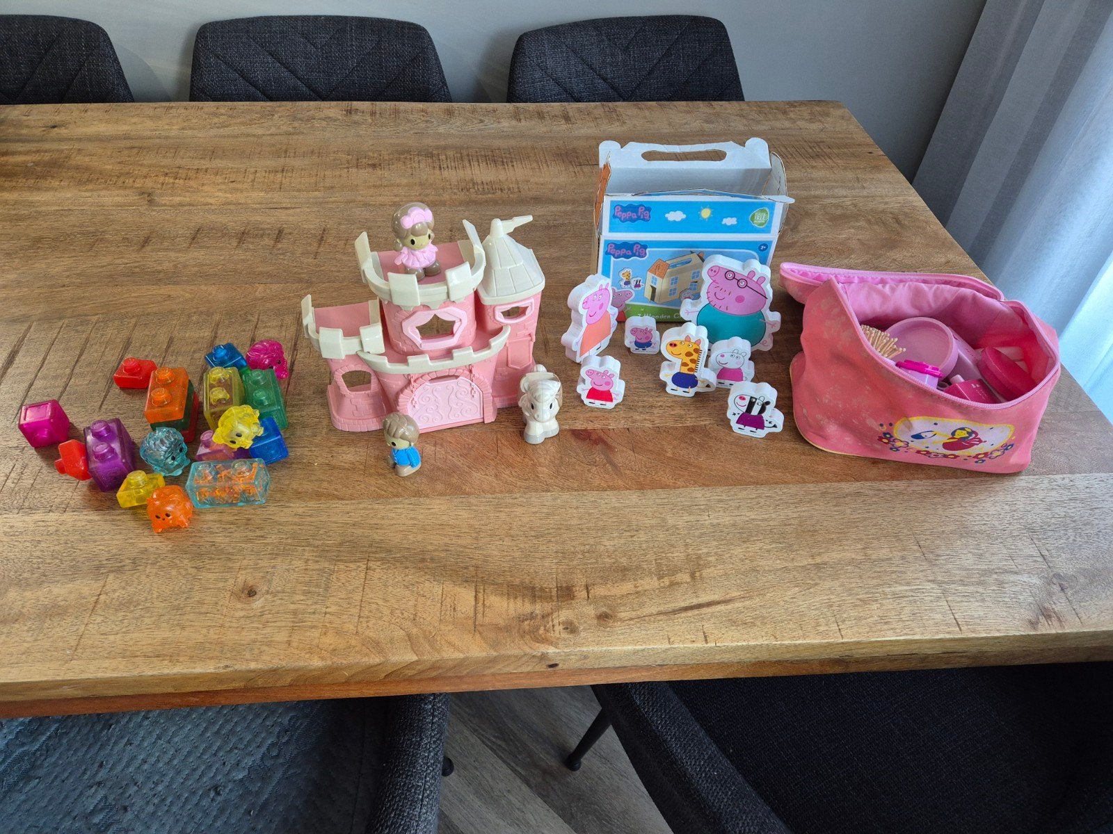 Diverse peuterspeelgoed: kasteel, Peppa Pig, blokken, Ophalen, Gebruikt, Overige typen