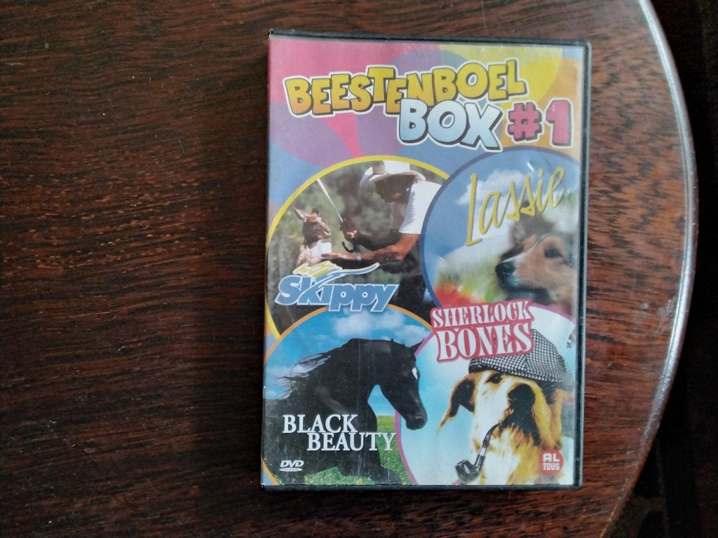 Beestenboel box 1 compleet, 2disk, origineel, Cd's en Dvd's, Avontuur, Alle leeftijden, Ophalen of Verzenden, Zo goed als nieuw