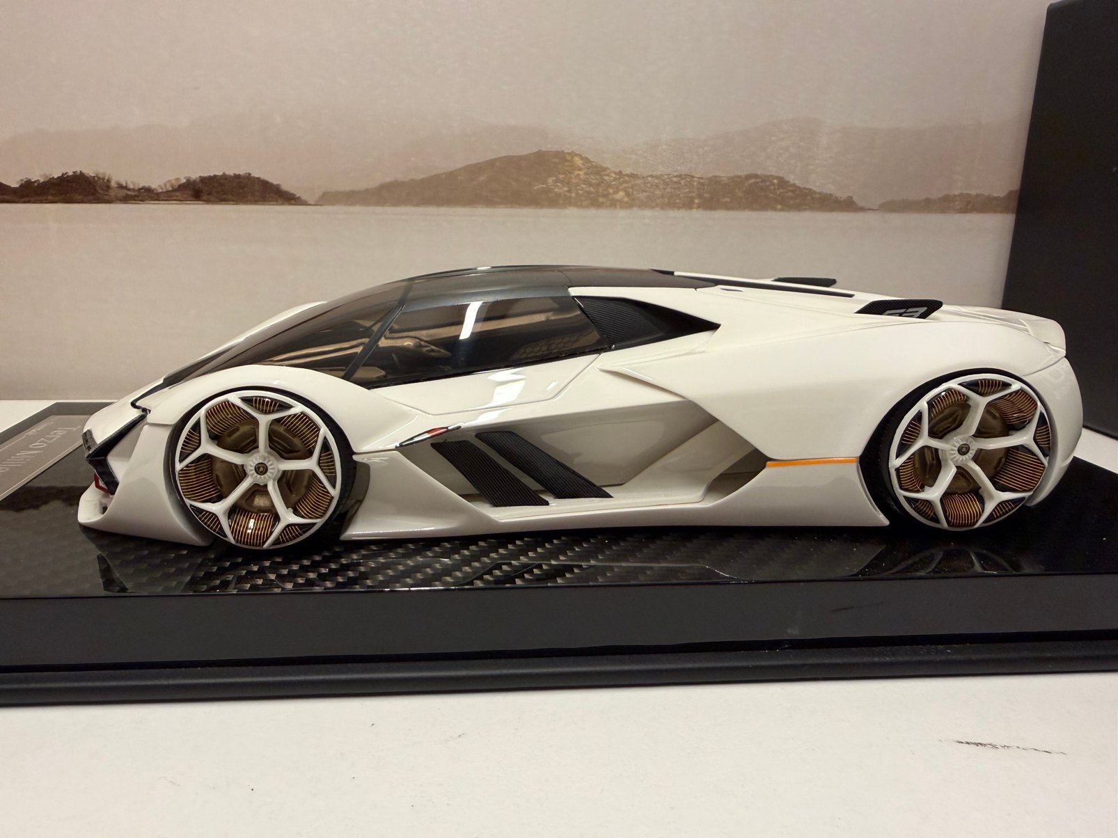 1:18 Ultra Unique (UU) Lamborghini Terzo Millennio, Ophalen of Verzenden, Nieuw, Auto, Overige merken