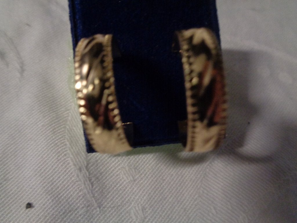 goudkl bewerkte ringen nr or 0475, Sieraden, Tassen en Uiterlijk, Oorbellen, Ophalen of Verzenden, Nieuw, Goud, Overige materialen