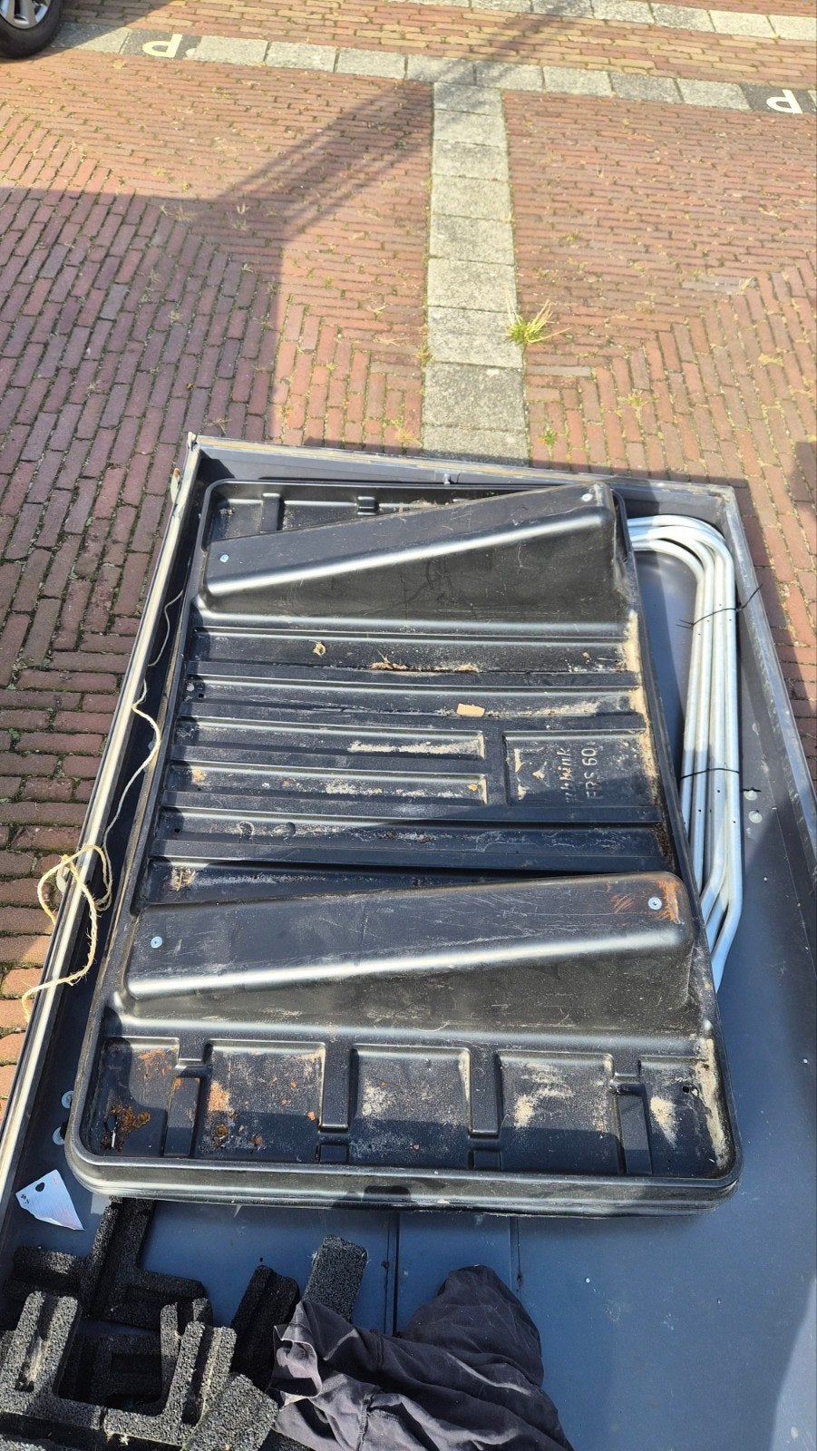 Ubbink platdak zonnepaneelbevestiging, Ophalen