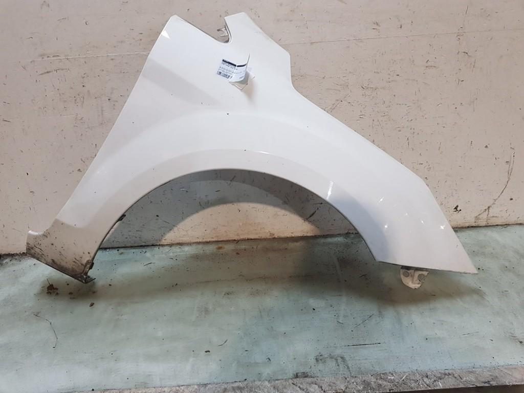 Spatbord Rechts Voor Ford Focus 2 Wagon 2009 1521596, Gebruikt, Henry-Ford-Straße  1, Köln 50735, , Duitsland, Ford-Werke GmbH