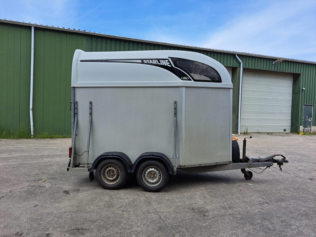 2-paards Atec Starline en 1,5-paards Boelens paardentrailer, Ophalen, Gebruikt, Hout, 2-paards trailer