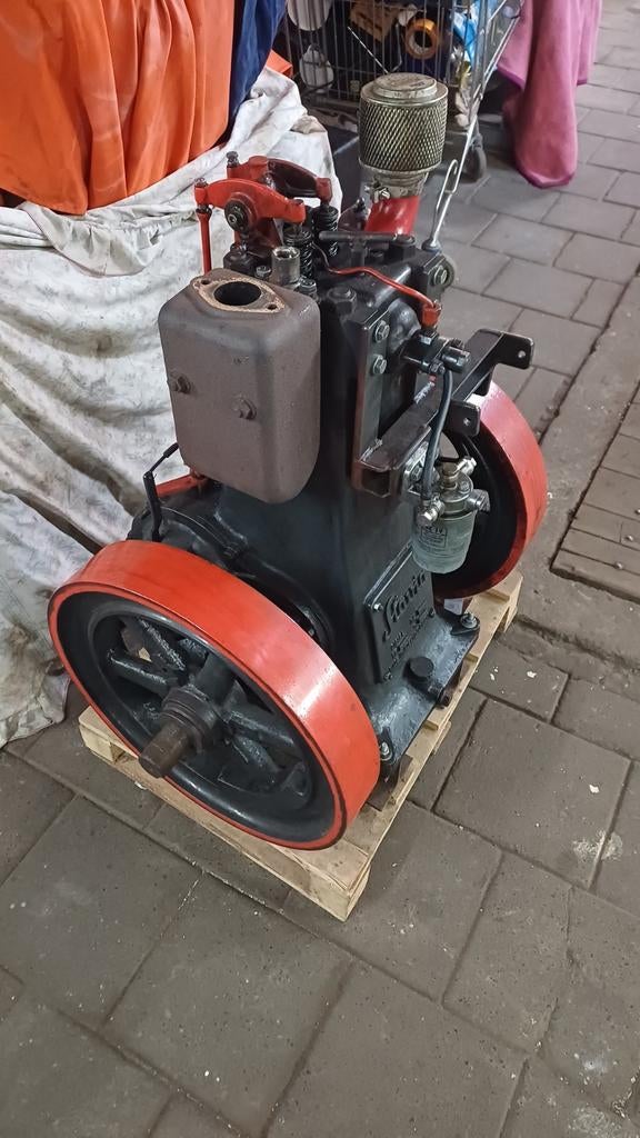 Slavia motor 8 pk, Doe-het-zelf en Verbouw, Motoren, Ophalen, Gebruikt, Dieselmotor, Minder dan 1400 rpm