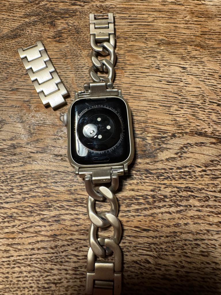 Apple Watch Series 8 41mm - Zo goed als nieuw, Afstand, IOS, Ophalen of Verzenden, Zo goed als nieuw
