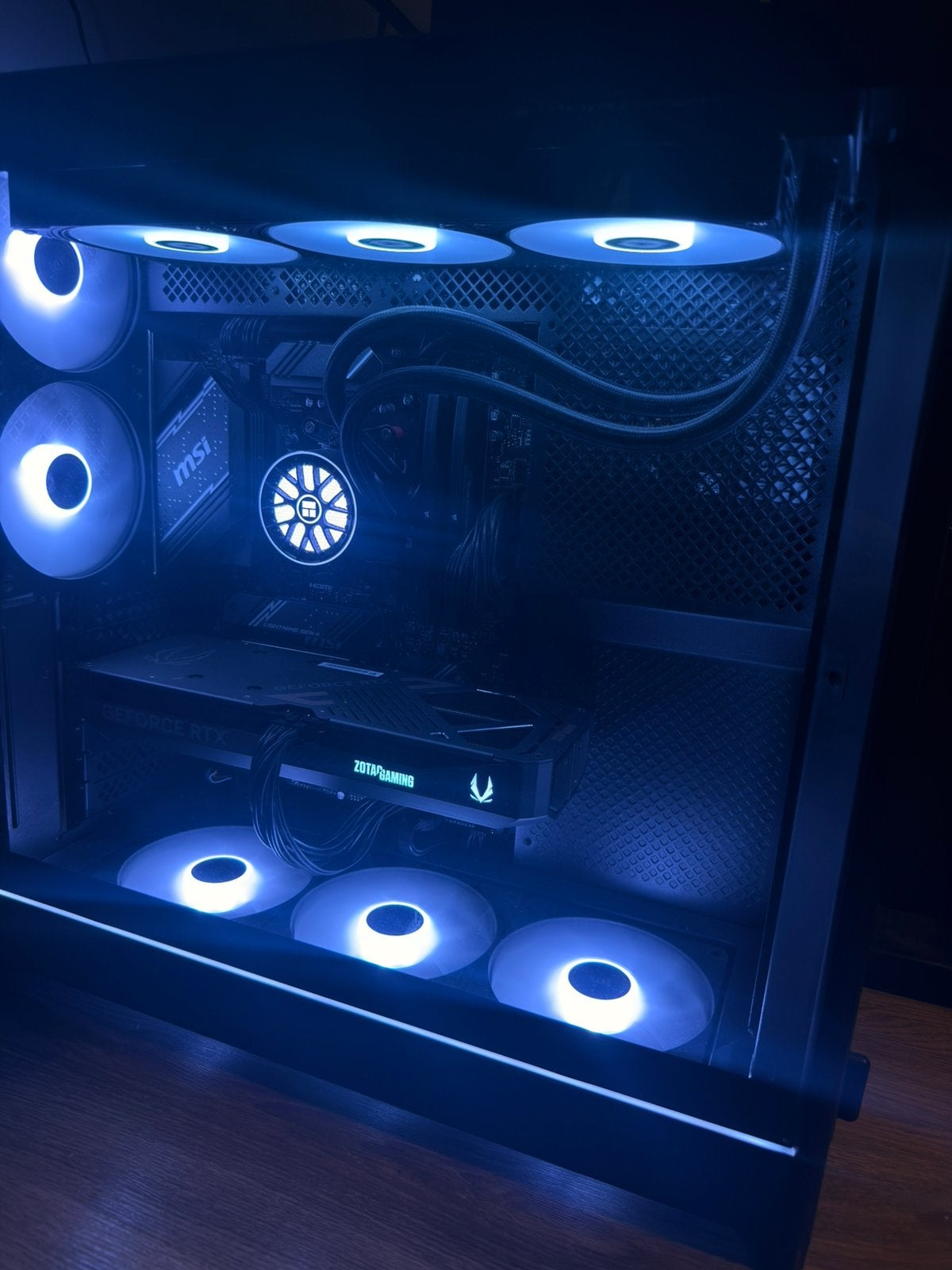 Game pc RTX 5070, Ryzen 7 9700x, 32GB DDR5, 1TB, Computers en Software, Desktop Pc's, Ophalen, Gebruikt, 32 GB, Virtual Reality