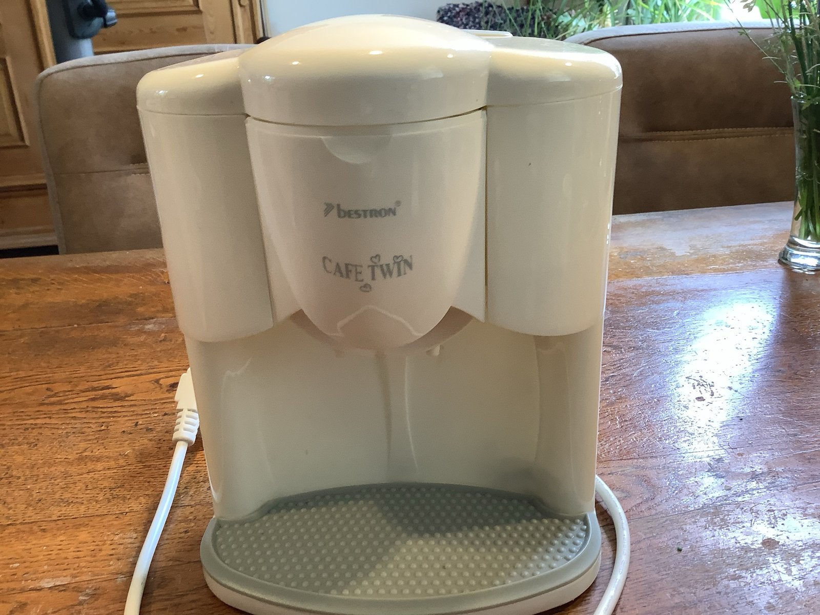 Bestron Cafe Twin koffiezetapparaat voor 2 kopjes, Koffiemachine, Gemalen koffie, Ophalen of Verzenden, Zo goed als nieuw