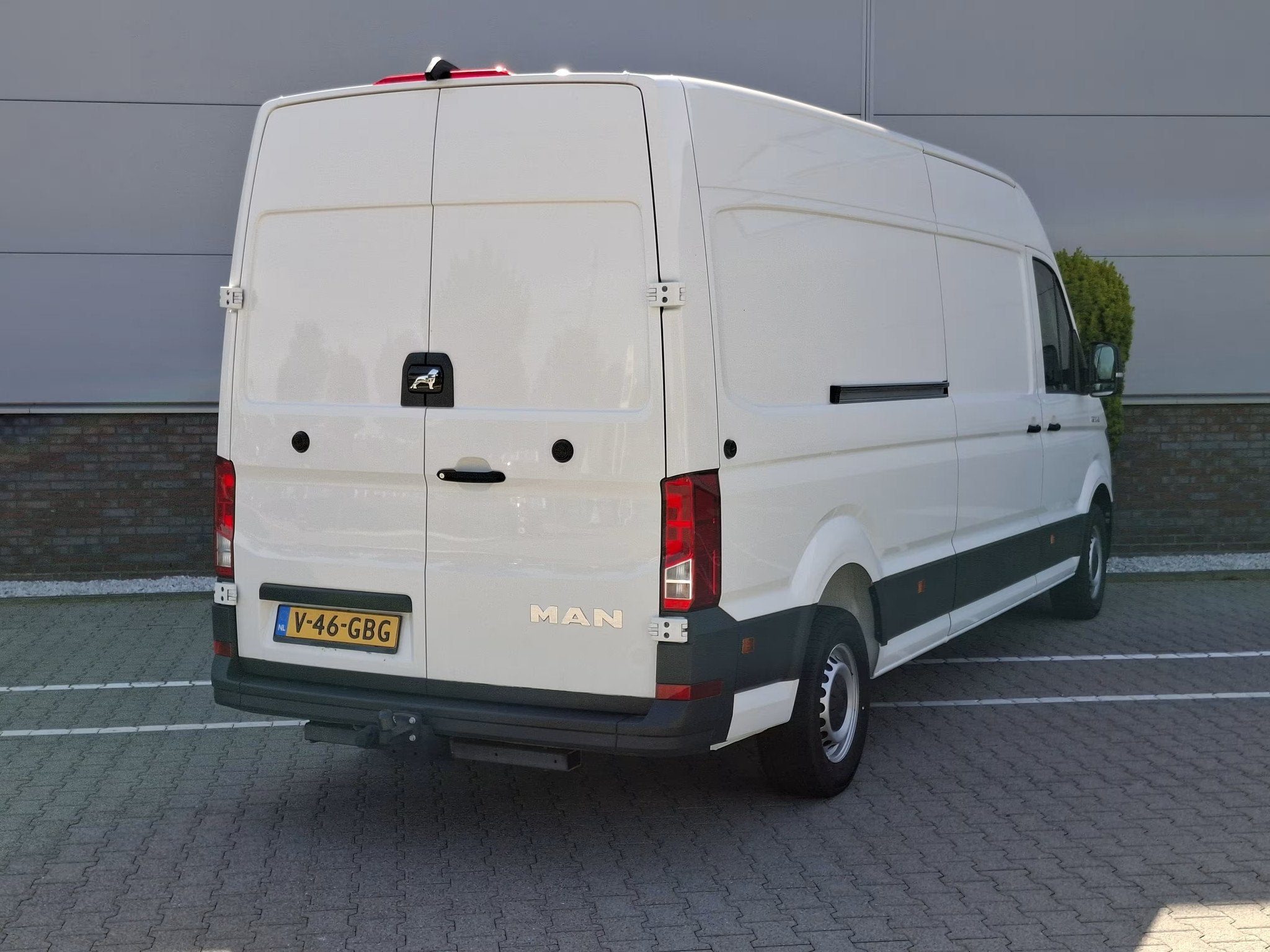 MAN TGE 3.140 L4 H3 Camera 270gr Achterdeuren BPM Vrij, 2126 kg, Gebruikt, Euro 6, 4 cilinders