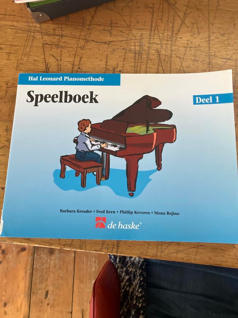 Hal Leonard Pianomethode Speelboek Deel 1, Muziek en Instrumenten, Overige genres, Les of Cursus, Ophalen of Verzenden, Zo goed als nieuw