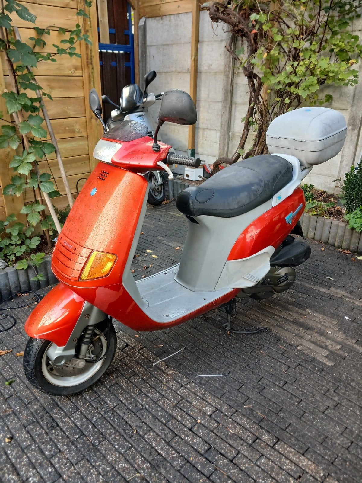 piaggio skr 125cc 2t duits, Ophalen, Zo goed als nieuw, Tweetakt, Overige modellen