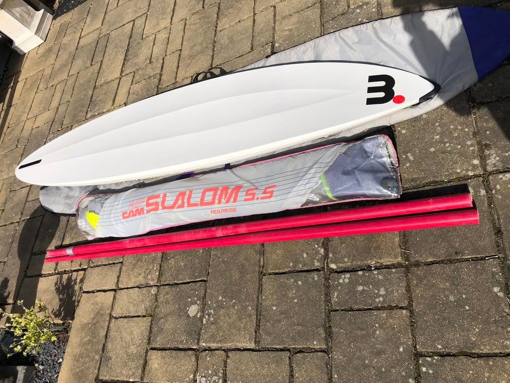 Surfset Mistral schredder 2,95, Watersport en Boten, Windsurfen, Ophalen, 250 tot 300 cm, Met draagtas, Zo goed als nieuw