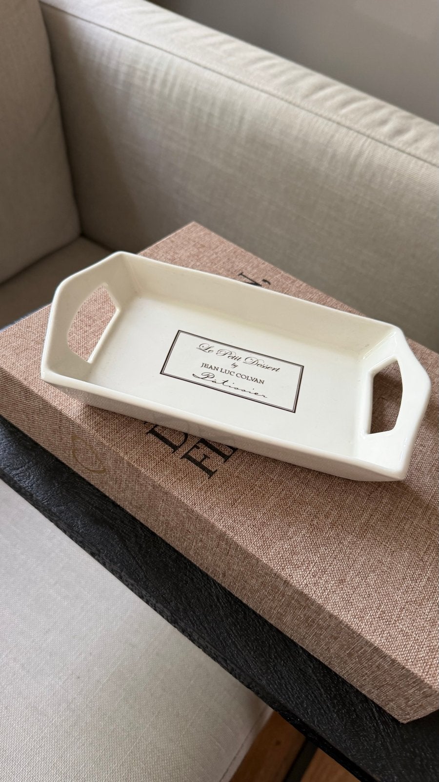 Riviera Maison Le Petit Dessert schaal met handvatten, Met handvatten, Porselein of Keramiek, Schaal, Ophalen of Verzenden
