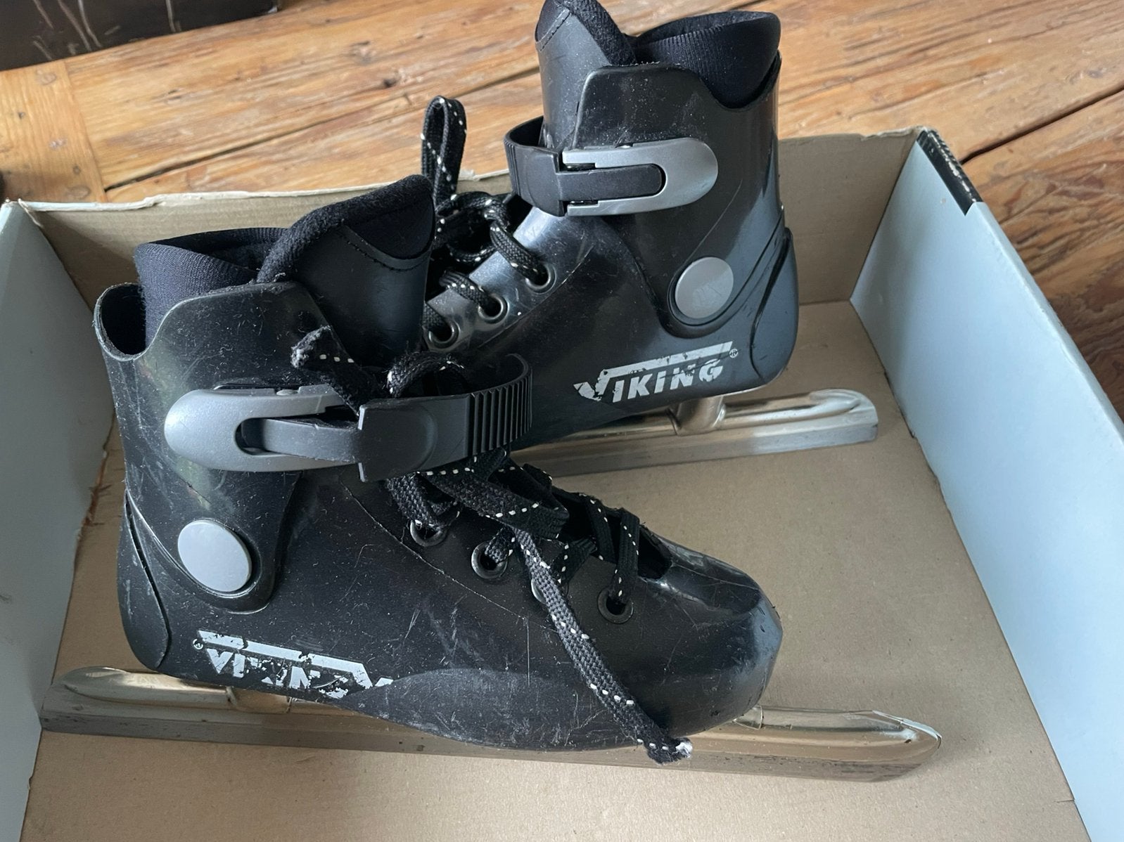 Maat 31 viking schaatsen, Ophalen, Viking, Gebruikt, Noren