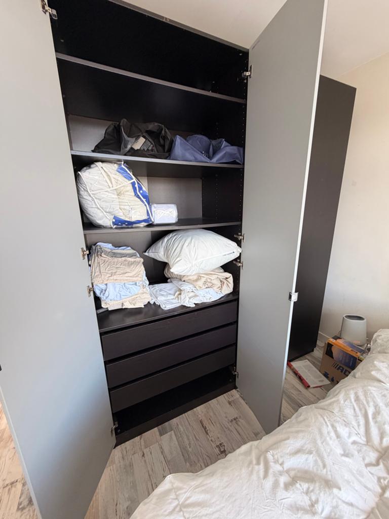 2x IKEA Pax Kast 236x100x60 - Zwartbruin met spiegeldeuren, Huis en Inrichting, Kasten | Kledingkasten, Overige materialen, Gebruikt