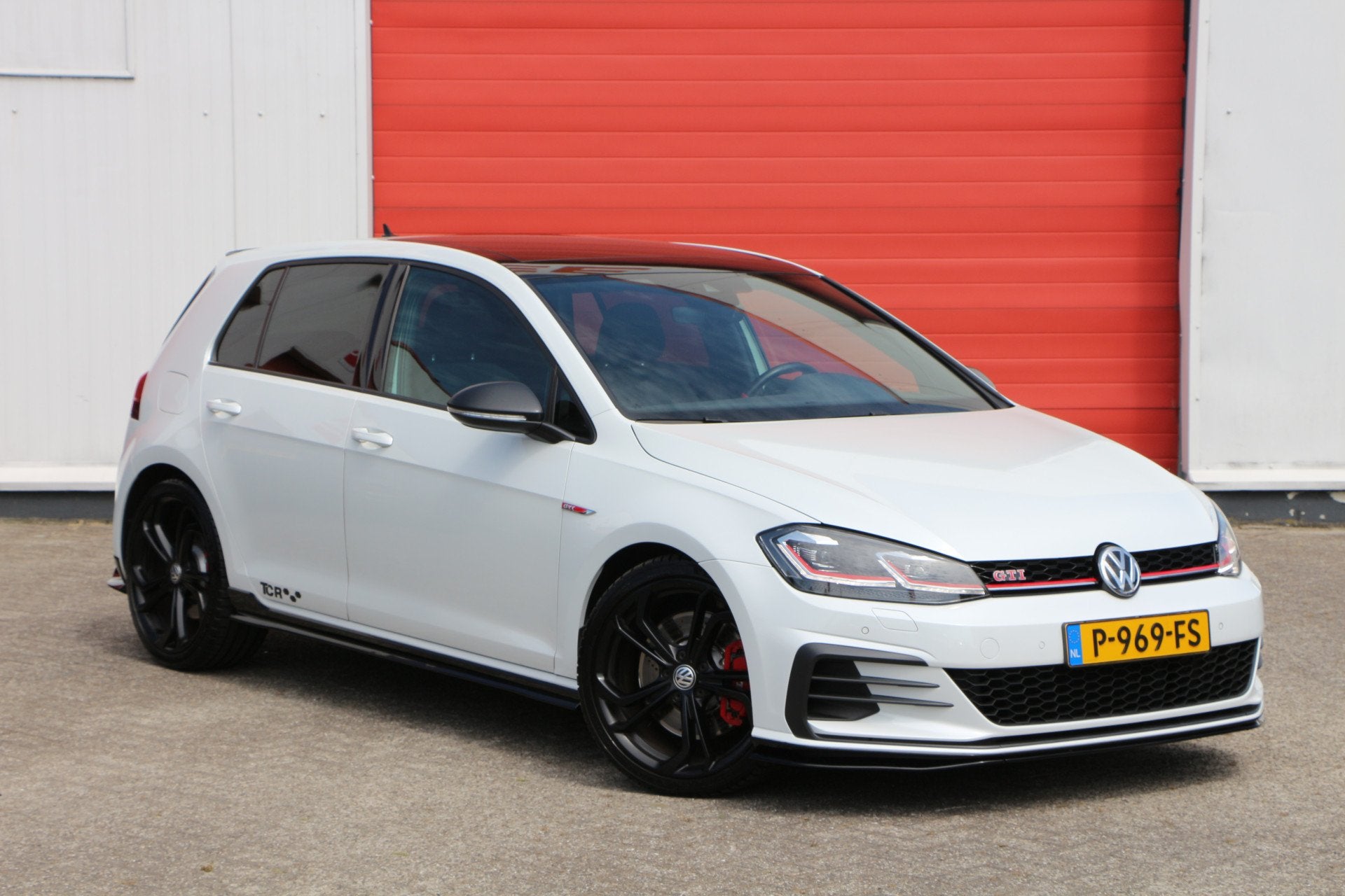 Volkswagen Golf 2.0 TSI GTI TCR | Akrapovic | Pano | ACC | R, Auto's, Volkswagen, 15 km/l, Gebruikt, 4 cilinders, Automatische klimaatregeling